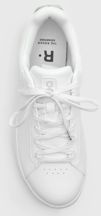 On The Roger Advantage Sneakers – White